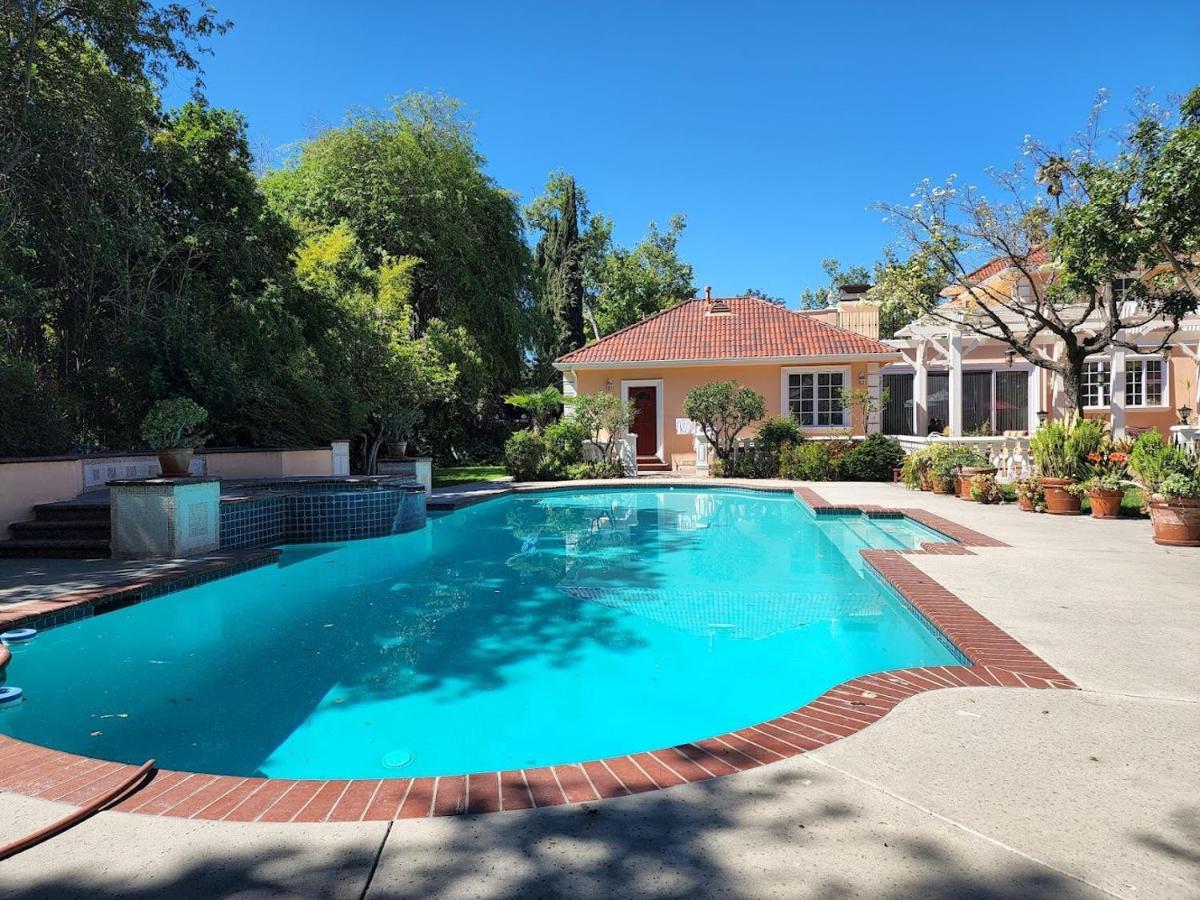 Villa 628 Madre Street