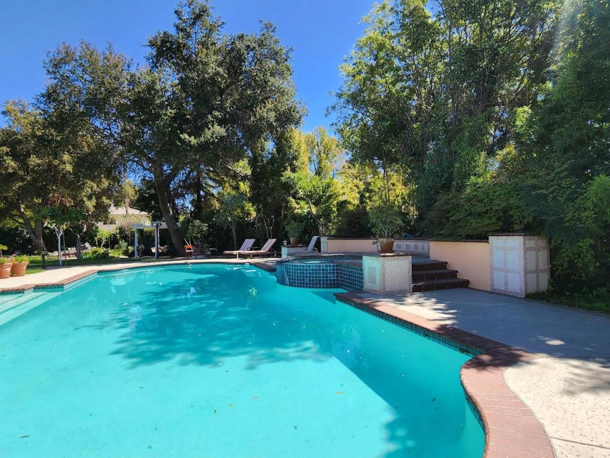 Villa 628 Madre Street